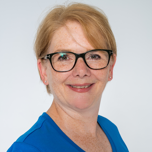 Frau Karin Scheurich