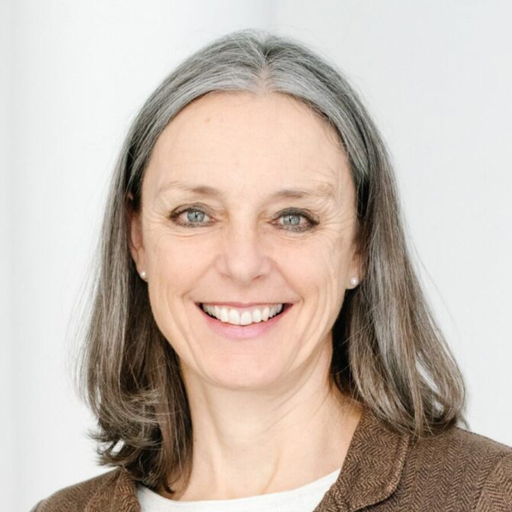 Frau Cordula Haselwander