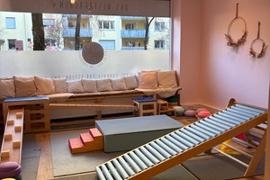 Kleinkinderturnen 2-3.5 Jahre Do Mai